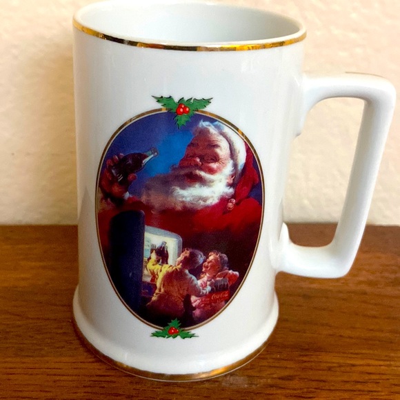 5/$10❤️❤️❤️Vintage Coca-Cola 1996 Gold Trimmed Santa Mug - Picture 1 of 5